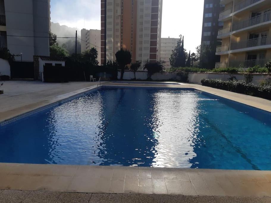 Beautiful Residential Apartment With Pool ベニドルム エクステリア 写真
