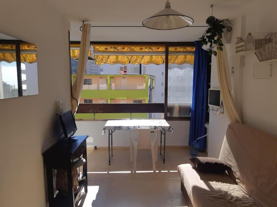 Beautiful Residential Apartment With Pool ベニドルム エクステリア 写真