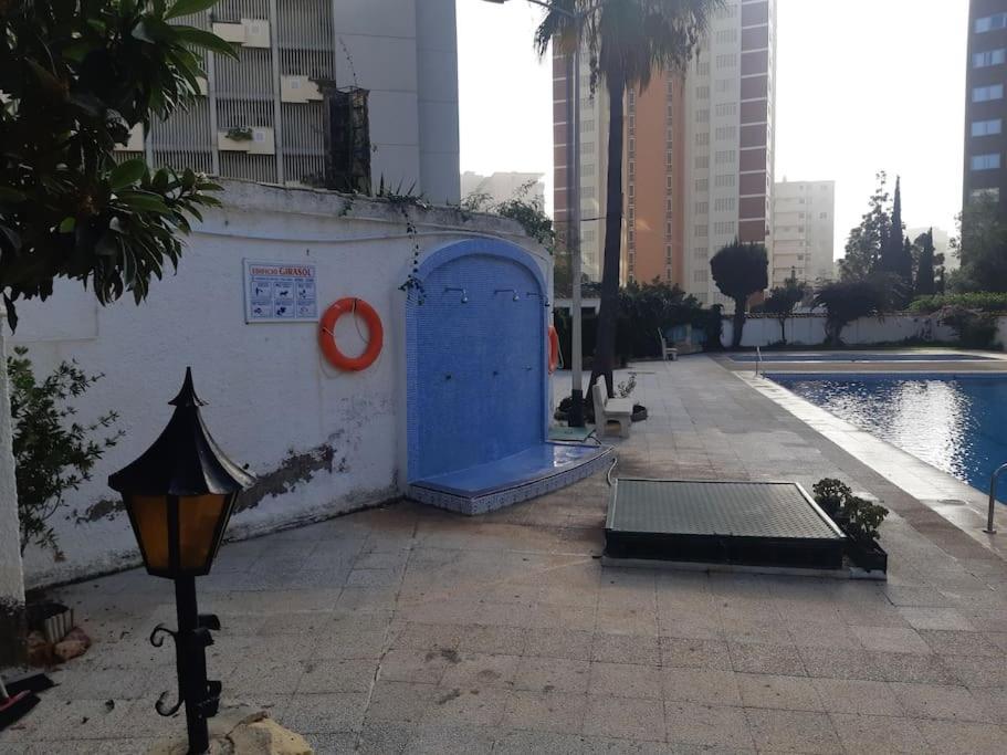 Beautiful Residential Apartment With Pool ベニドルム エクステリア 写真